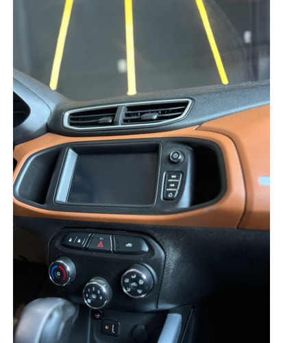 Chevrolet Onix 1.4 MPFI ACTIV 8V FLEX 4P AUTOMÁTICO