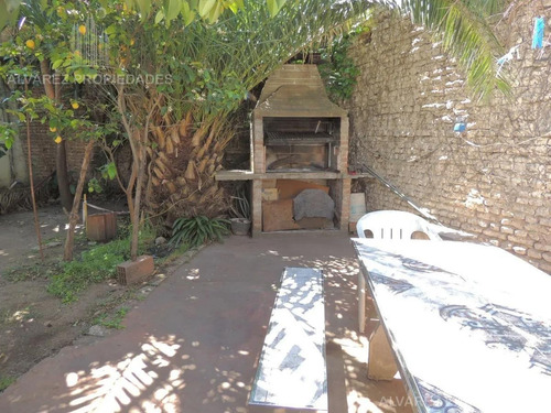 Imagen 12 de 12 de Casa 3 Ambientes Venta Ituzaingo Centro