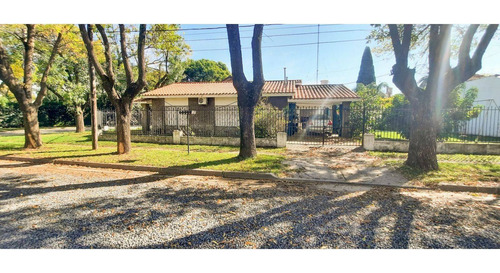 Imagen 2 de 22 de Casa Céntrica En Funes
