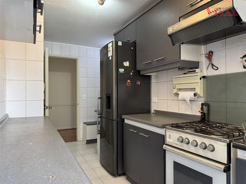 Departamento En Arriendo De 3 Dorm. En Providencia