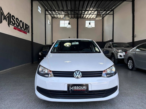 Imagen 2 de 25 de Volkswagen Gol Trend 2014 1.6 Pack I 101cv