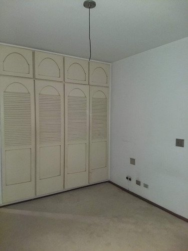 Casa À Venda, 4 Quartos, 1 Suíte, 5 Vagas, Vila Galvão - Guarulhos/sp - 981