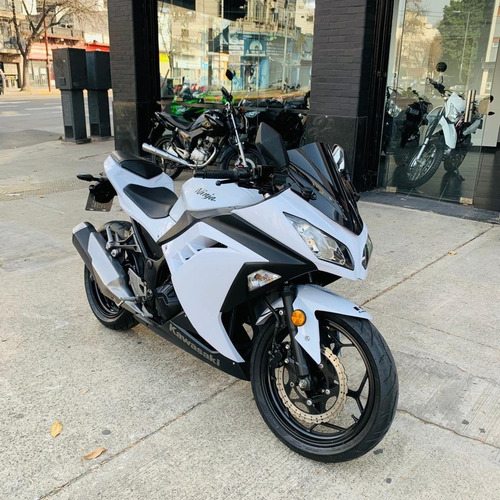 Imagen 19 de 20 de Kawasaki Ninja 300 Permuto Dbm Motos