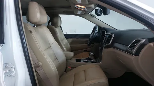 Jeep Grand Cherokee 3.6 LIMITED LUJO V6 4X2
