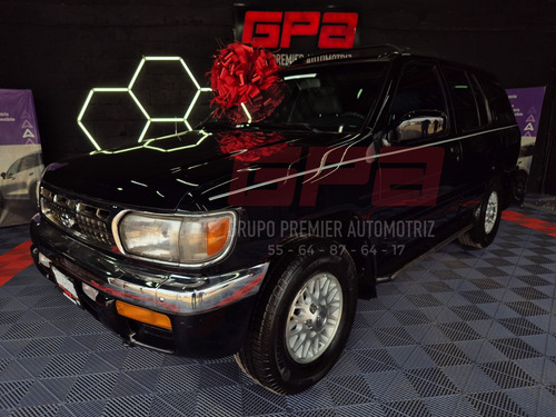 Nissan Pathfinder Le Ee Piel Aa 4x2 At