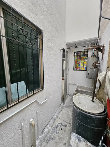 Venta Con Infonavit O Fovissste, Cfe En Retorno De Lluvia En Cuatro Vientos, Ixtapaluca De 3 Recamaras