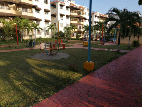 Vendo Apartamento En San Isidro 4to Nivel
