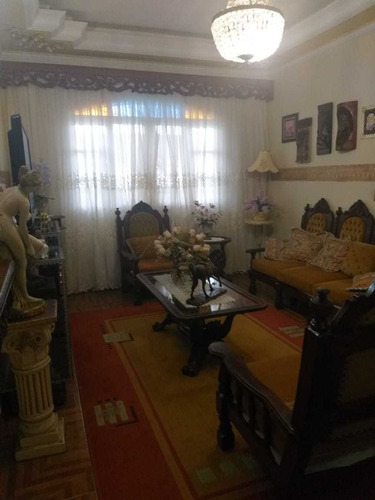 Imagem 7 de 12 de Casa Para Venda 3 Quartos 2 Suítes- Maracanã - Jk19