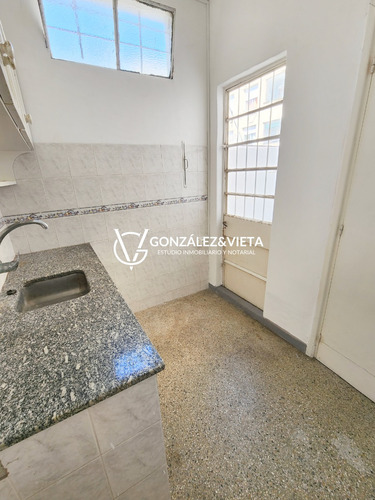 Apartamento De Un Dormitprio Sobre Bv. José Batlle Y Ordóñez, La Blanqueada