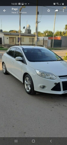 Ford Focus Iii 2.0 Sedan Se Plus Mt 2014
