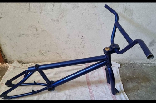 Imagen 2 de 3 de Vendo Cuadro + Manubrio + Horquilla,bmx,impecable.