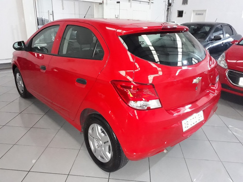 Chevrolet Onix 1.4 Joy 2017, Concesionario Oficial, Rojo