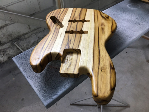 Corpo De Baixo Modelo Jazzbass Em Teka