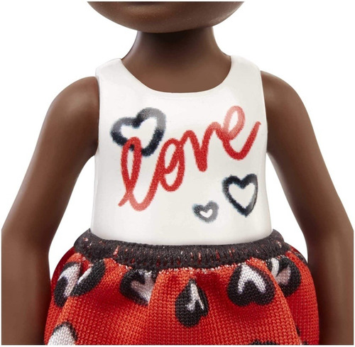 Imagem 3 de 6 de Mini Boneca Barbie Chelsea Saia Corações - Mattel Ms