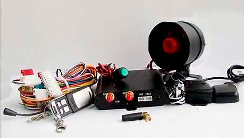 Imagen 1 de 8 de Tracker Y Alarma Gps Auto Carro Rastreo Satelital Gps-1200