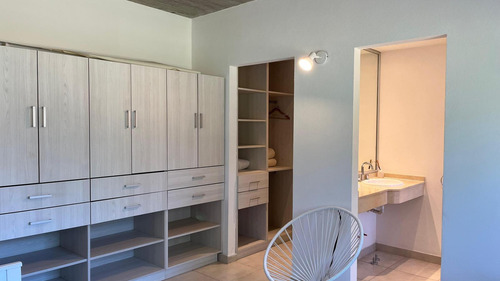 Casa En Venta - 3 Dormitorios 2 Baños - Pinamar