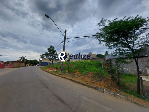 3 Lotes No Bairro São José Ótima Localização, Documentado Escriturado Com 880m² De Área Total Guarapari-es - Te00058 - 68801579