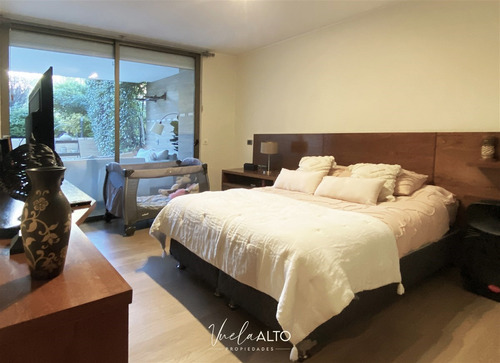 Amplio Departamento En Venta / Dúplex / 1er. Piso La Dehesa