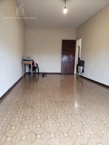 Imagen 2 de 13 de Departamento 3 Ambientes Venta Villa Santos Tesei Hurlingham