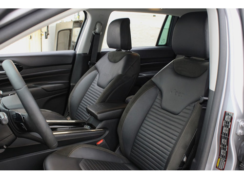 Jeep Commander 1.3 T270 TURBO FLEX LIMITED AT6