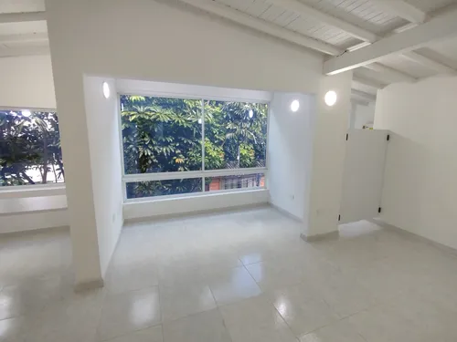 Arriendo Apartamento En Los Colores