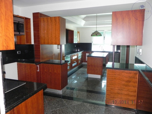 Apartamento En Venta En Impresionante Torre Id 1210