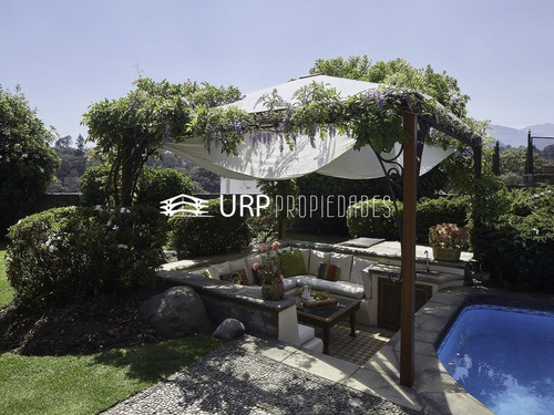 Casa En Venta En Calle Tlaloc, Col. Contadero