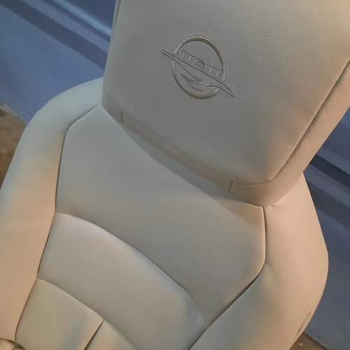 Imagen 5 de 18 de Equipamiento Motorhome Itati Para 2-4 Personas A Pedido