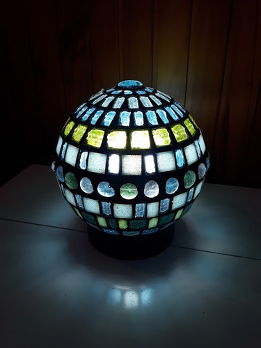 Imagen 5 de 10 de Lampara Velador Luminaria Globo Mosaiquismo Venecitas