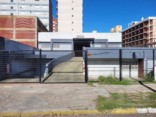 Cochera En Muy Buena Ubicación -san Bernardo!!