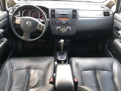 Nissan Tiida 1.8 Sl 16v Flex 4p Automatico 2011/2012