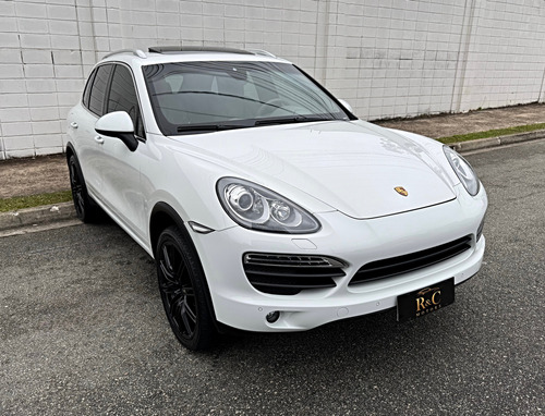 Porsche Cayenne 4.8 V8 S 5p