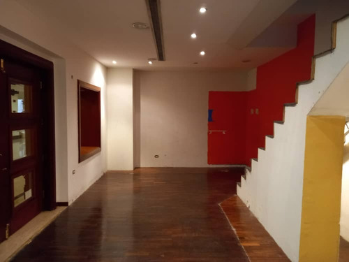 Imagen 7 de 11 de Se Vende O Alquila Oficina / Local Comercial Hotel Marriot El Rosal
