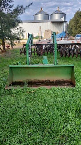 Imagen 8 de 9 de Cargadora Frontal John Deere 553
