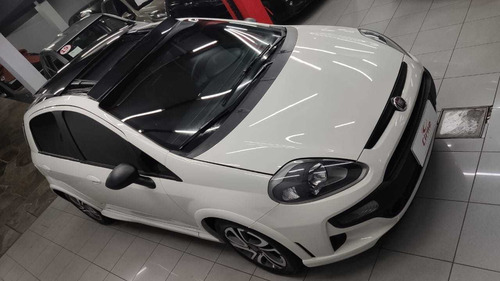 Fiat Punto 2016 1.8 16v Blackmotion Flex 5p