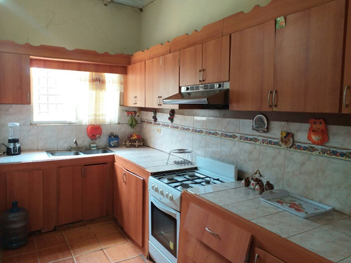 Imagen 6 de 10 de Amplia Casa Lista En Sabana Larga. 0414-5725250 Cod 22-25260