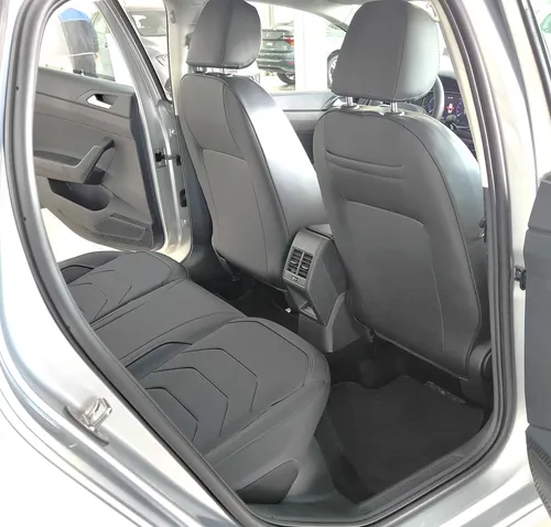 Volkswagen Virtus Comfortline Se 1.0 T Automatico Sedan Fa