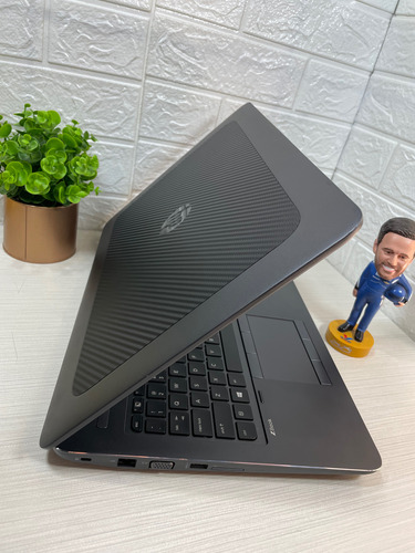 Laptop Hp Zbook 15u G3 Core I7-6th Nvidia M1000 32gb+256gb Carbón (Reacondicionado)