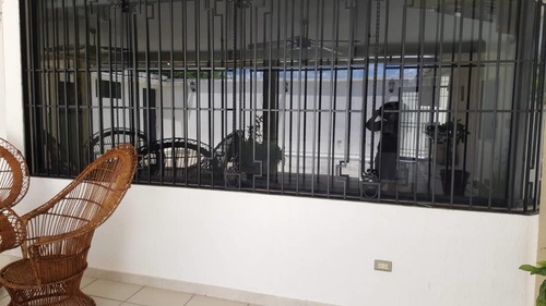 Imagen 9 de 21 de Se Alquila Casa Urb La Floresta Maturin Al01-1408ze-mfar