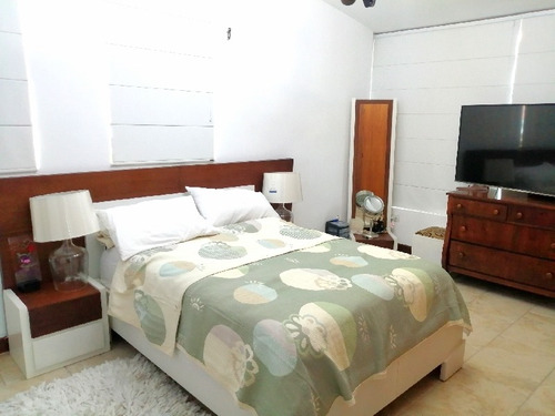Imagen 11 de 14 de María Meléndez Vende Espectacular Casa Remodelada En La Viña