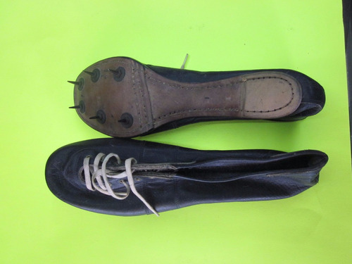 Zapatos Para Lanzador De Bala. Años 50s