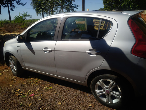 Fiat Palio 1.6 16v Essence Flex Dualogic 5p