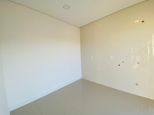 Imagem 9 de 21 de Casa Sobrado 4 Quartos 4 Wc ( Barbada) Abaixo Do Valor, Semi Mobiliado,auto Padrão