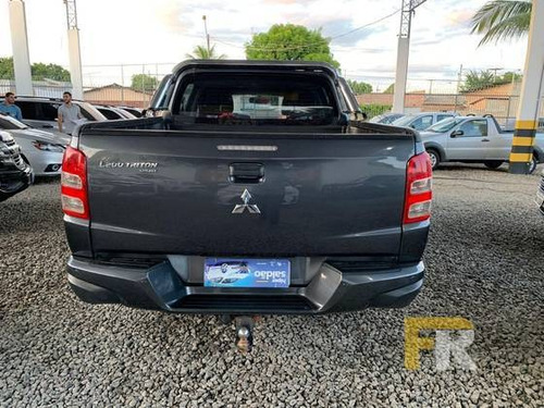 Imagem 12 de 12 de Mitsubishi L200 Triton 2.4 16v Turbo Diesel Sport Gls Cd 4p