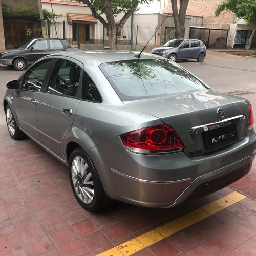 Imagen 8 de 8 de Fiat Linea