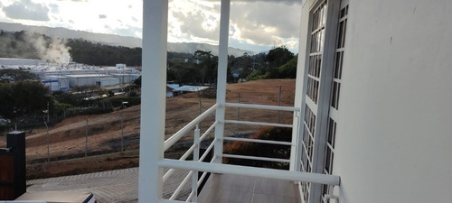 Imagen 4 de 21 de Casa Finca Guarne Sobre Autopista Medellin-bogota 850 Metros 600 Millones