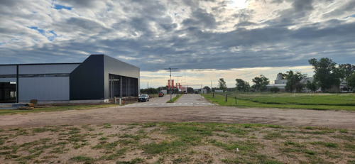 Nave Industrial A Estrenar En Alquiler.