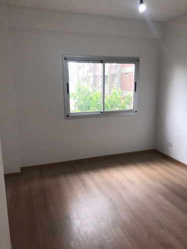 Imagen 7 de 9 de San Martín Ctro. Dpto. 2 Amb. A Estrenar!!