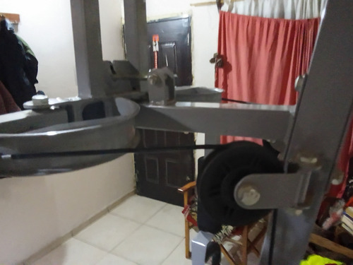 Gimnasio Multifuerza Bravo Pesas Y Accesorios Incluidos (Usado)