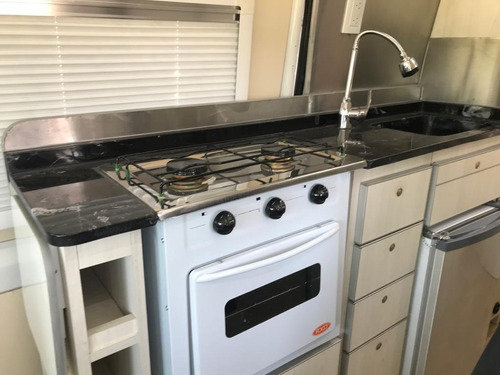 Silfred Motorhome --equipamiento Sprinter 515/516